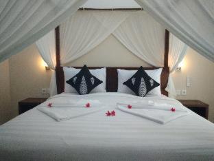 Kartika Bungalows - 8