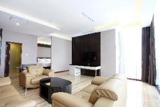 Grand Karlita Hotel Purwokerto - Purwokerto - 2