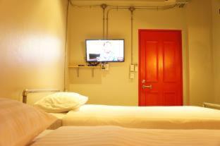 Bloo Hostel - 6