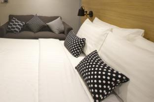The Plug Hotel - 9