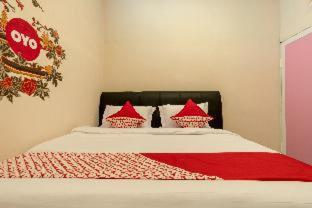 RedDoorz At Fella Homestay Medan - 6