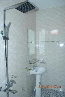 Paradise Hotel - 6
