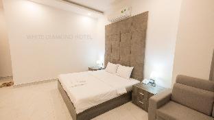 White Diamond Airport Hotel - Ho Chi Minh - 2