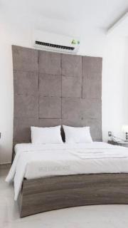 White Diamond Airport Hotel - Ho Chi Minh - 1