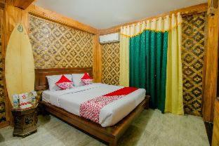 RedDoorz near Pantai Karang Hawu Pelabuhan Ratu - 2
