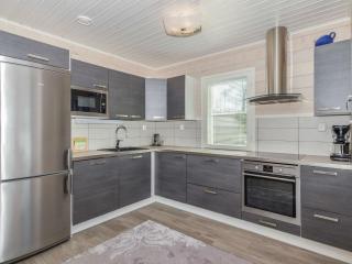 Holiday Home Paula by Interhome - Lihavanpää - 2