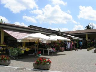 Happy Camp mobile homes in Camping Bella Italia - Peschiera del Garda - 3