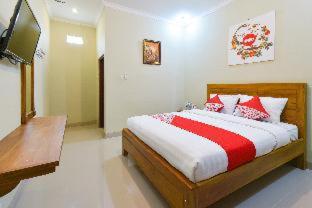 Joglo Manggisan Syariah Kotagede Mitra RedDoorz - 9