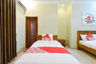 Joglo Manggisan Syariah Kotagede Mitra RedDoorz - 3