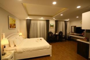 El Ocaso Hotel and Apartments - 9