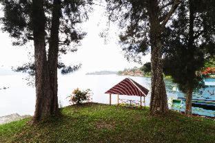 Tuk Tuk Timbul Bungalows - Tuk Tuk - 6