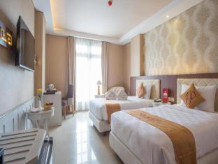 Prima In Hotel Malioboro - 8