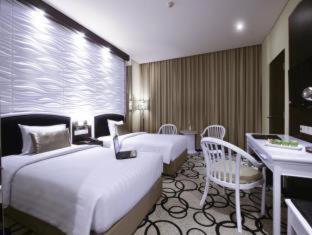 Hotel New Saphir Yogyakarta - 9