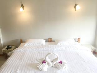 Baan Bangrak Residence - 1