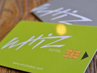 Whiz Hotel Malioboro Yogyakarta - Yogyakarta - 3