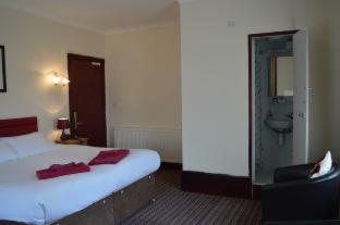 Globe Hotel - 4