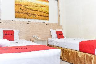 RedDoorz Plus near Sultan Hasanuddin Airport - 2