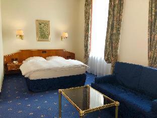Hotel Bayerischer Hof Dresden - 7