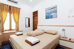 Embe Joglo Homestay - Yogyakarta - 2