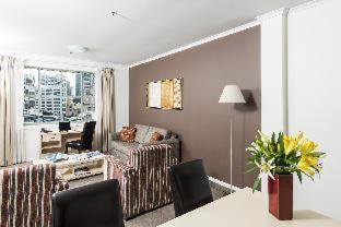 Oaks Sydney Goldsbrough Suites - 5