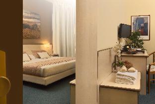 Hotel Ristorante Alcide - Poggibonsi - 1