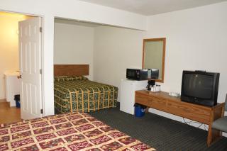 Lake Marina Inn - Clearlake Oaks - 1