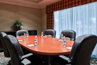 Staybridge Suites Chattanooga Downtown - Convention Center by IHG - Chattanooga - 3