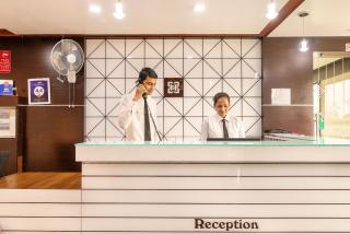Hotel Satkar - Surat - 3