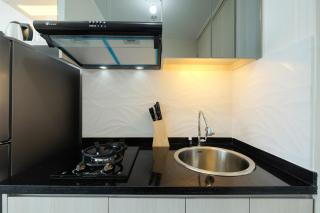 Elegant Studio at Springlake Summarecon Bekasi Apartment By Travelio - 3