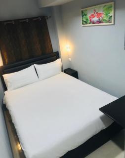 HARRYS RESIENDENCE - Bangkok - 3