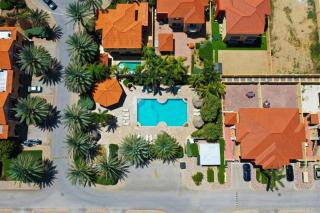 NICE HOUSE WITH PRIVATE POOL IN GOLD COAST - Palm-Eagle Beach - 1