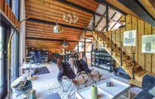 4 Bedroom Awesome Home In Højby - Højby - 2