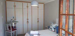 Shark Cove Little Cottage - Kleinbaai - 1