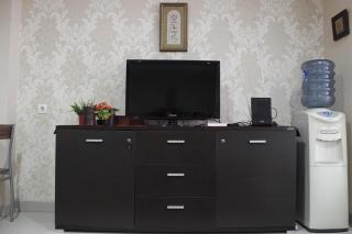 Stylish 1BR near ITB University at Dago Suites Apartment By Travelio - 4