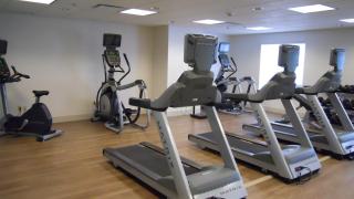 Holiday Inn Express & Suites Bethlehem Arpt-Allentown Area - 4