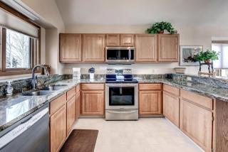 Pitkin Townhome 704 - 6