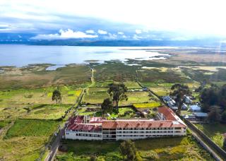Taypikala Lago - Puno - 8