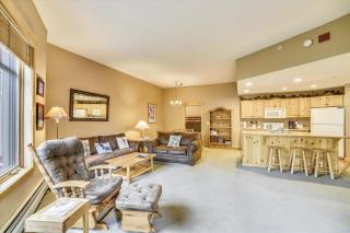 Tucker Mountain Lodge 102 Condo - 2