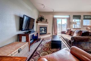 Tarn Landing C-19 Condo - 1