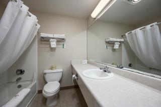 Three Rivers Inn Sedro Woolley - Sedro-Woolley - 9