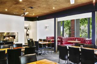 Botanical Hamilton - 9