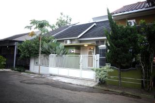 SHAKILLA House Syariah Cianjur - Cianjur - 8