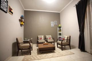 SHAKILLA House Syariah Cianjur - Cianjur - 7