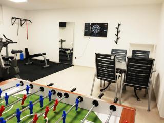 Villa Ema with heated saltwater pool, sauna and private gym - by TA Leut Agency - Privlaka - 7