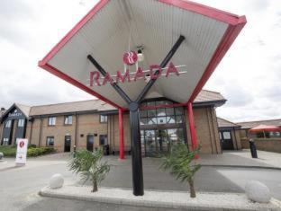 Ramada Cambridge - Cambridge - 4