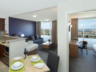 Park Regis Concierge Apartments - 1