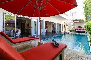 Aleesha Villas and Suites - 9