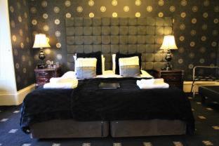 The Sandaig - Edinburgh - 5