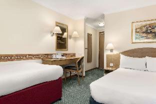 Days Inn by Wyndham Donington - Castle Donington - 8