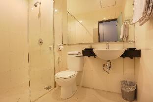 Triniti Hotel Batam - Nagoya - 7